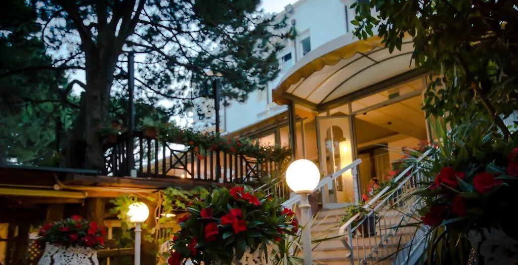 ****  Hotel Vina Del Mar Pineta Lido di Jesolo Italy